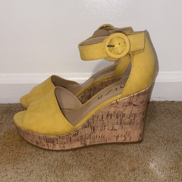 Unisa Women’s wedges US10 - Picture 2 of 4